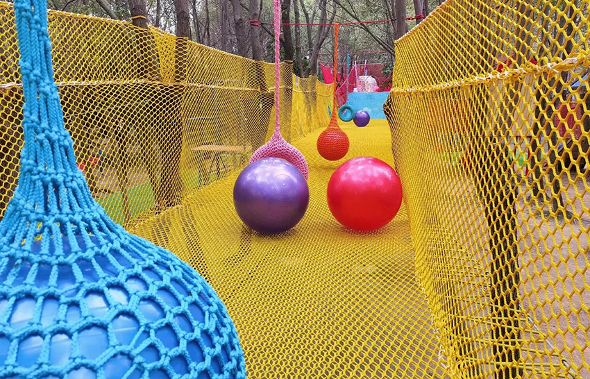 丛林魔网丛林拓展丛林爬网网红项目